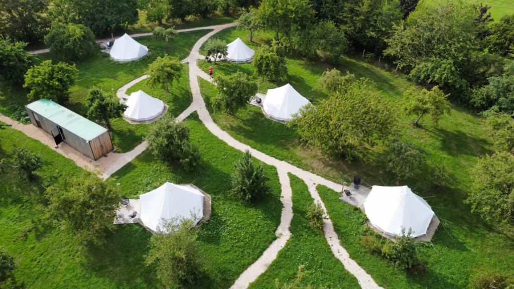 mariage-perche-domaine-meauce-glamping-2